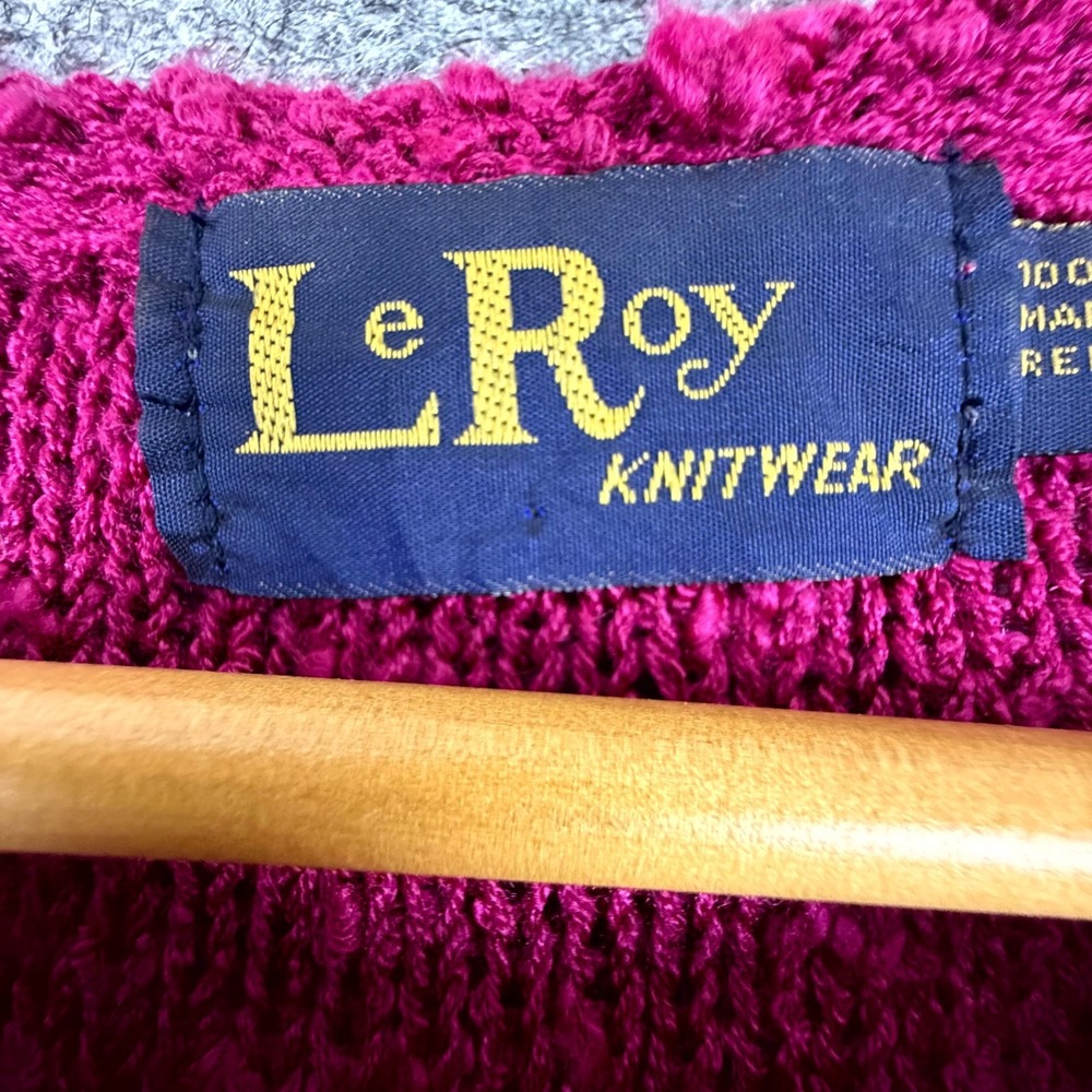 Vintage Leroy Knitwear Sweater Womens Small Pink Beaded 3D Cherries Grandma Chic - Picture 3 of 7